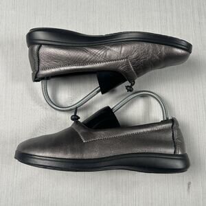 SAS Funk Active Slip On Women's Size 7 M Silver Comfy Loafers M4867970 6